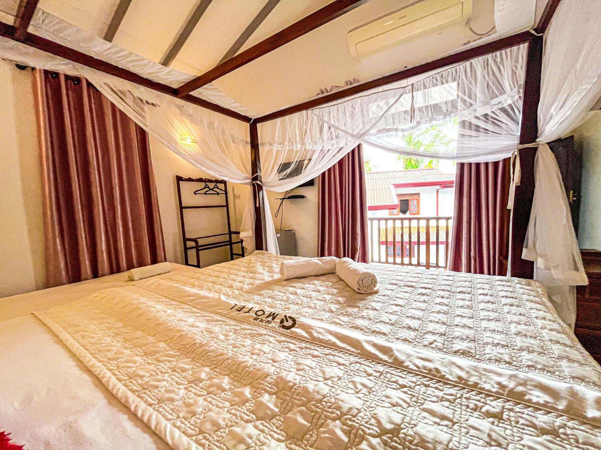 Galle Camellia Phòng bức ảnh